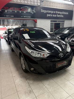 TOYOTA YARIS 1.5 16V FLEX XLS MULTIDRIVE TOYOTA YARIS 1.5 16V FLEX XLS MULTIDRIVE